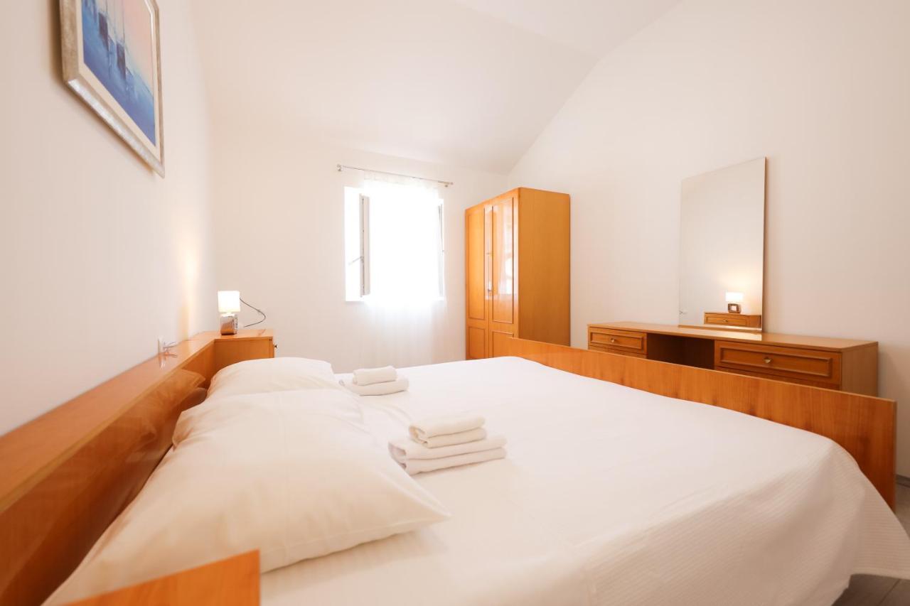 Two Bedroom Apartment In The Old Town Marija 扎达尔 外观 照片
